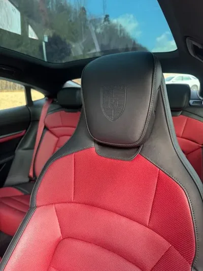 Porsche Taycan 2025, 30000 км, за 80412.24 USD - фото 9