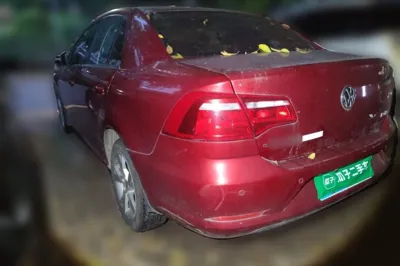 Volkswagen Bora 2014, 97300 км, за 3861 USD
