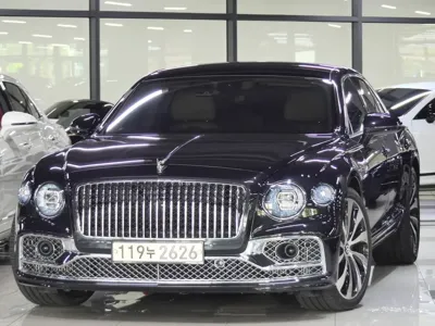Bentley Flying Spur · 2023 год