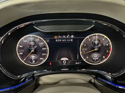 Bentley Flying Spur 2023, 27400 км, за 155700.41 USD