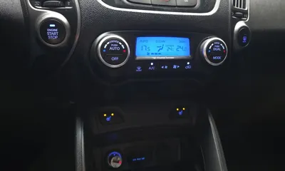 Hyundai Tucson 2014, 49020 км, за 6440.29 USD - фото 16