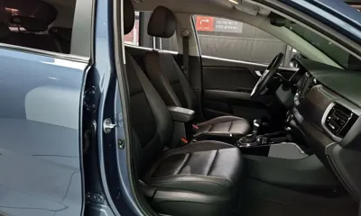 Kia Stonic 2019, 76776 км, за 8655.43 USD - фото 10