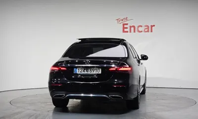Mercedes-Benz E-Class 2021, 95189 км, за 23509.91 USD