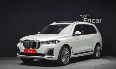 BMW X7 · 2022 год