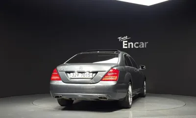 Mercedes-Benz S-Class 2008, 212918 км, за 3185.33 USD