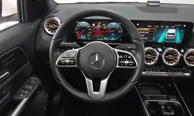 Mercedes-Benz EQA 2023, 14897 км, за 26977.82 USD - фото 14