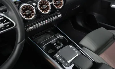 Mercedes-Benz EQA 2023, 14897 км, за 26977.82 USD - фото 17