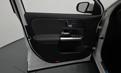 Mercedes-Benz EQA 2023, 14897 км, за 26977.82 USD - фото 24