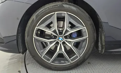 BMW 5-Series 2025, 21171 км, за 43974.01 USD