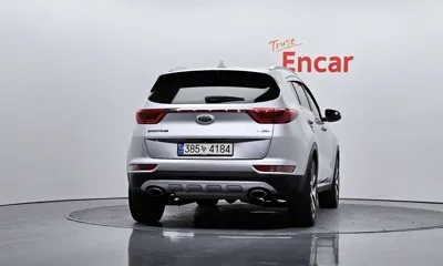 Kia Sportage 2016, 49585 км, за 9524.43 USD