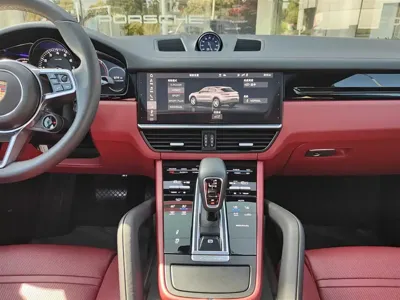 Porsche Cayenne Hybrid 2020, 63000 км, за 54148.45 USD - фото 10