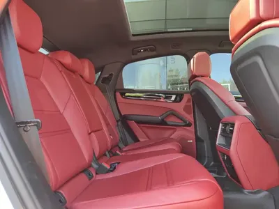 Porsche Cayenne Hybrid 2020, 63000 км, за 54148.45 USD - фото 24
