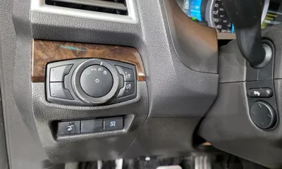 Ford Explorer 2015, 97382 км, за 6174.46 USD - фото 15