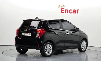 ChevroletGMDaewoo Spark 2018, 54975 км, за 4228.61 USD