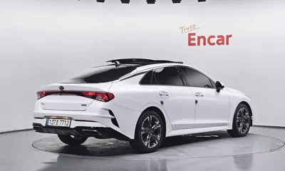 Kia K5 2021, 92609 км, за 11971.8 USD