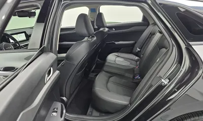 Kia K5 2023, 27137 км, за 23629.97 USD - фото 11