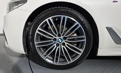 BMW 5-Series 2020, 114179 км, за 18708.15 USD