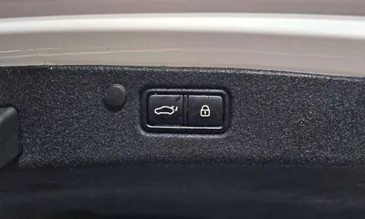 Hyundai Grandeur 2021, 90312 км, за 16518 USD - фото 18