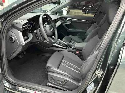 Audi A3 2023, 33300 км, за 23830.65 USD - фото 10