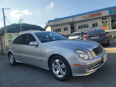 Mercedes-Benz E-Class 2004, 118800 км, за 4327.72 USD