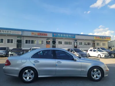Mercedes-Benz E-Class 2004, 118800 км, за 4327.72 USD