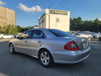 Mercedes-Benz E-Class 2004, 118800 км, за 4327.72 USD - фото 7