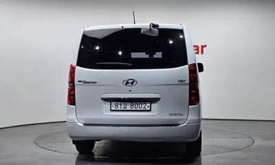 Hyundai Starex 2017, 68062 км, за 8008.4 USD