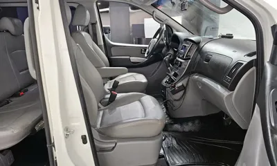 Hyundai Starex 2017, 68062 км, за 8008.4 USD - фото 10