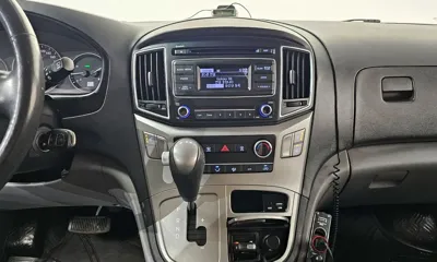 Hyundai Starex 2017, 68062 км, за 8008.4 USD - фото 15