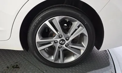 Hyundai Avante 2017, 152413 км, за 5211.73 USD - фото 21