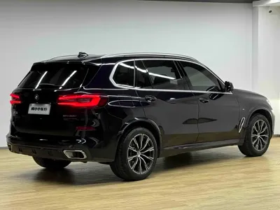 BMW X5 2023, 46000 км, за 53296.44 USD - фото 7
