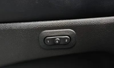 Jeep Cherokee 2020, 82996 км, за 12800.32 USD - фото 27