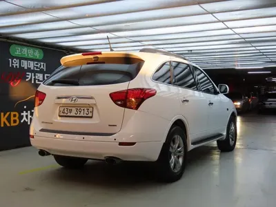 Hyundai Veracruz 2011, 142759 км, за 5285.76 USD