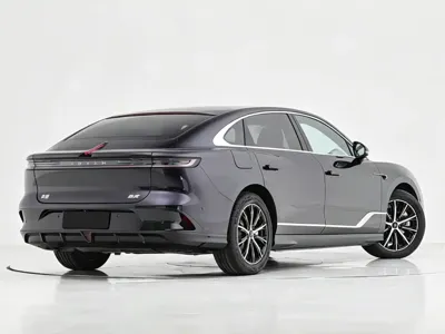 Voyah Zeekr 2025, 2000 км, за 20734.5 USD