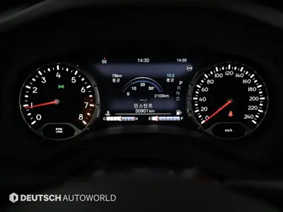 Jeep Renegade 2019, 30722 км, за 9100.95 USD - фото 8