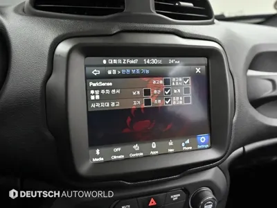 Jeep Renegade 2019, 30722 км, за 9100.95 USD - фото 17