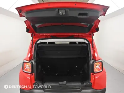 Jeep Renegade 2019, 30722 км, за 9100.95 USD - фото 19
