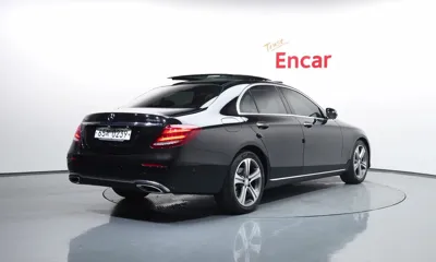 Mercedes-Benz E-Class 2017, 75437 км, за 14332.26 USD