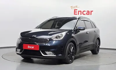 Kia Niro · 2017 год