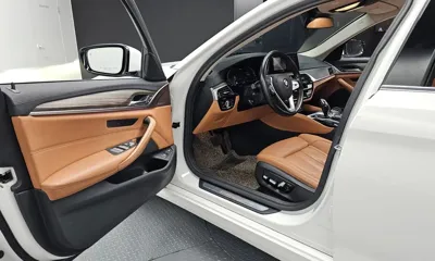 BMW 5-Series 2020, 81420 км, за 17657.87 USD - фото 10