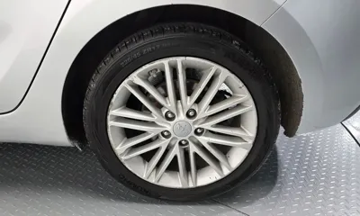 Kia Carens 2017, 154802 км, за 4820.85 USD