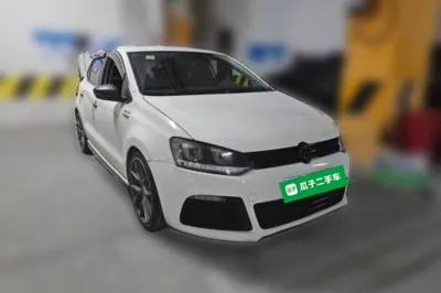 Volkswagen Polo 2014, 149600 км, за 4037 USD