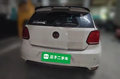 Volkswagen Polo 2014, 149600 км, за 4037 USD