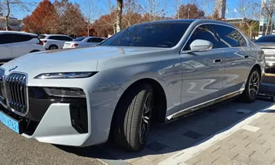 BMW i7 2023, 41700 км, за 68435.95 USD