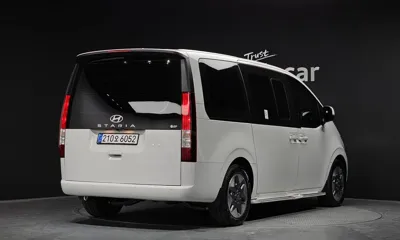 Hyundai Staria 2025, 1170 км, за 24418.82 USD