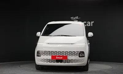 Hyundai Staria 2025, 1170 км, за 24418.82 USD