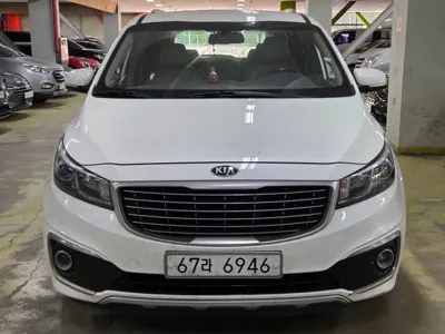 Kia Canival 2015, 134182 км, за 4683.84 USD