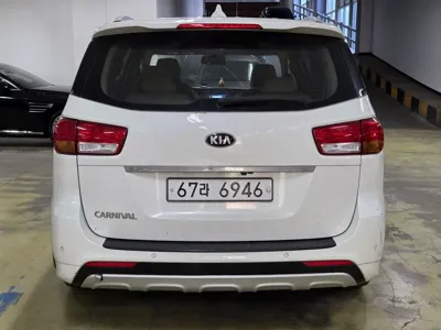 Kia Canival 2015, 134182 км, за 4683.84 USD