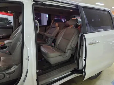Kia Canival 2015, 134182 км, за 4680.49 USD - фото 7