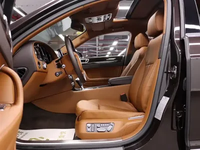 Bentley Flying Spur 2012, 21000 км, за 82105.53 USD - фото 7